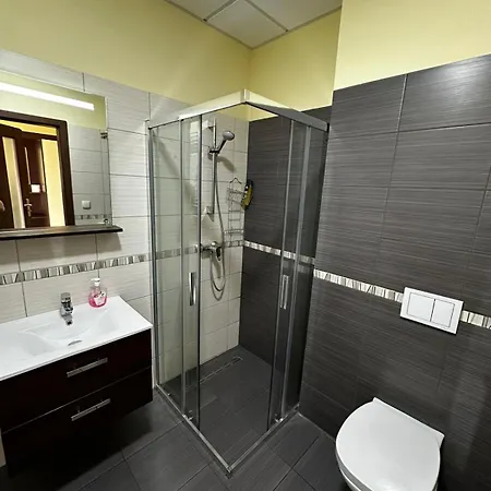 Hongane Guest Haus & Korean Restaurant Hotel Żory
