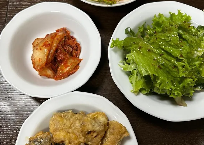 מלון Hongane Guest Haus & Korean Restaurant ז'ורי